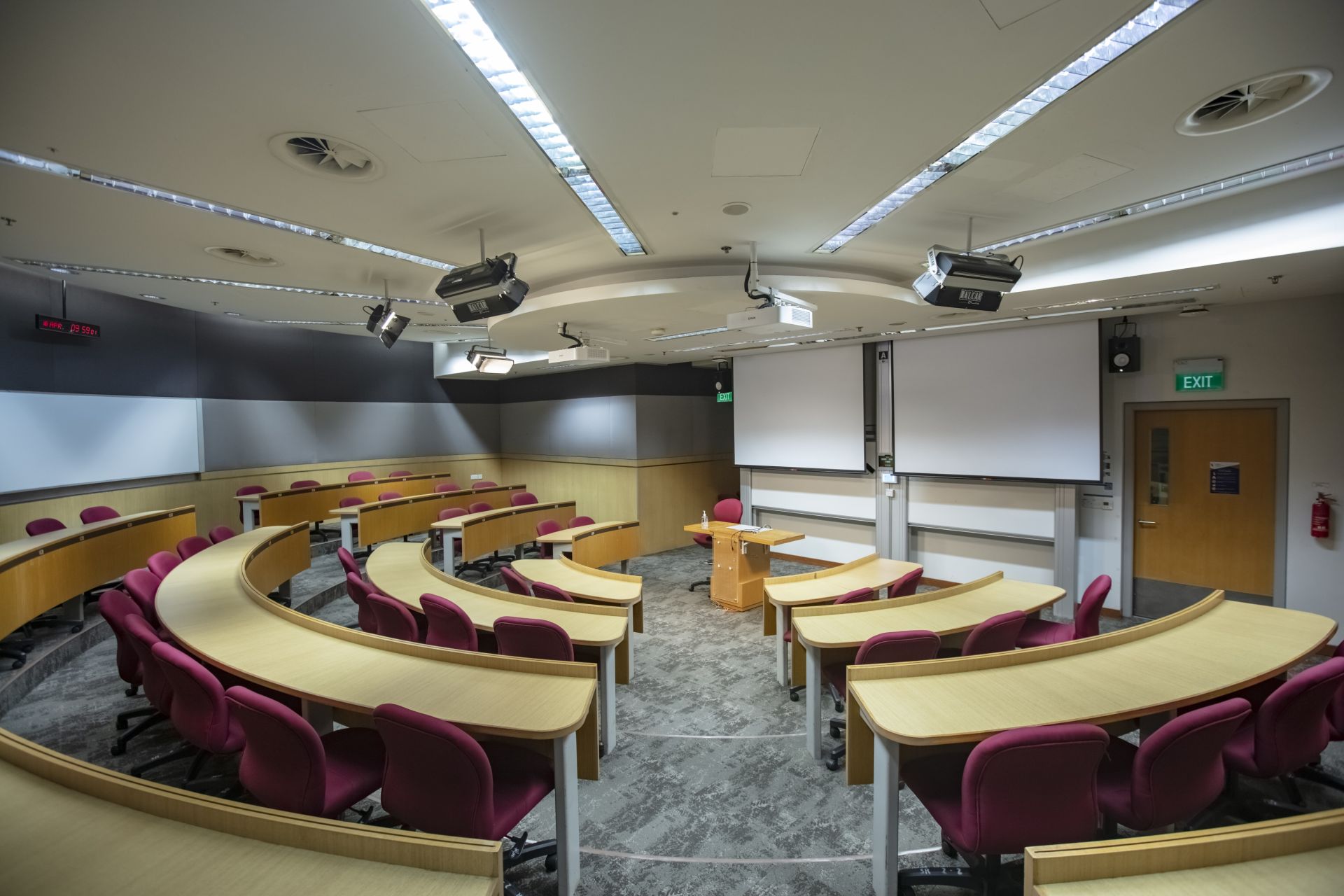Meeting/Function Rooms & Lounges Singapore Management University (SMU)